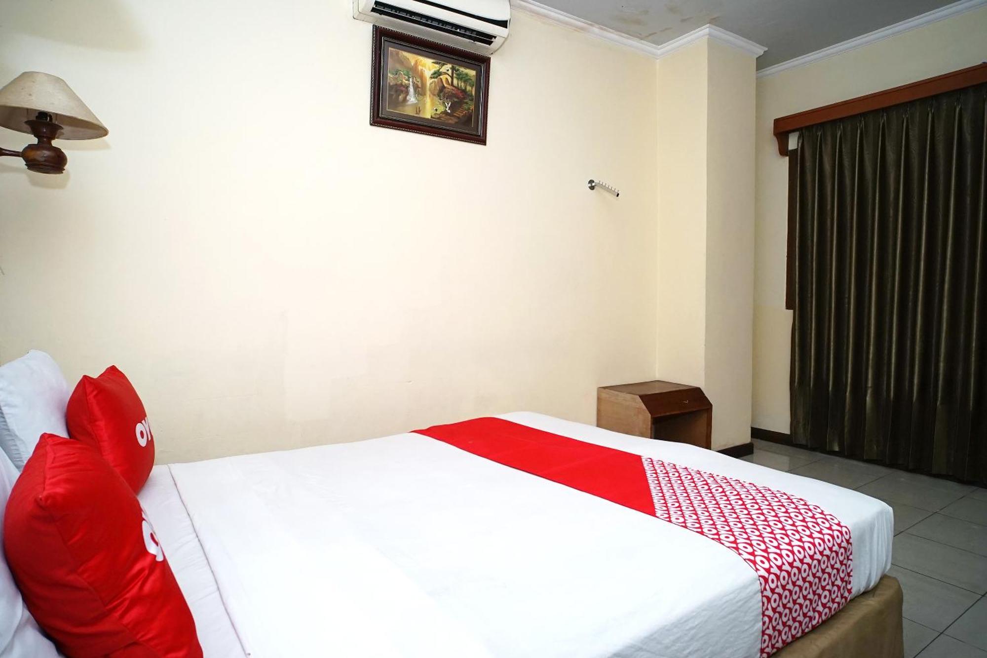 Oyo 2015 Bandara Hotel Balikpapan (Borneo)