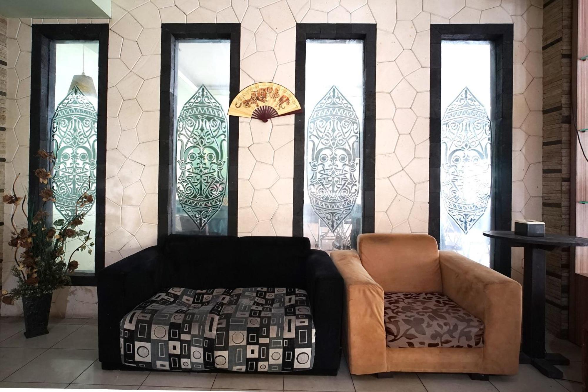 Hotel Oyo 2015 Bandara 2*