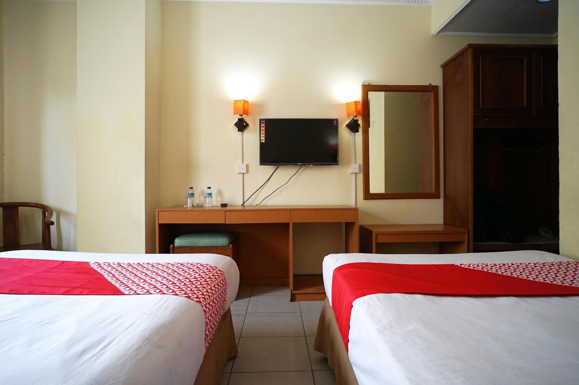 Hotel Oyo 2015 Bandara Balikpapan (Borneo)